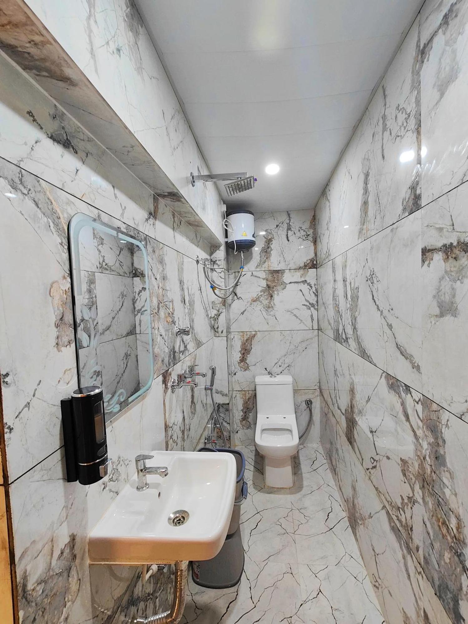 Hotel Mangal Murti Varanasi Exterior foto